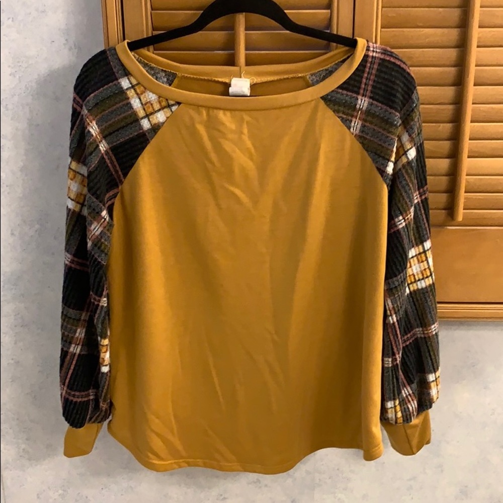Mustard yellow and paid balloon sleeve shirt